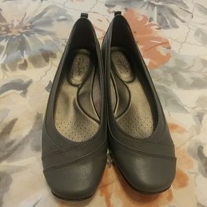 Life Stride Flats